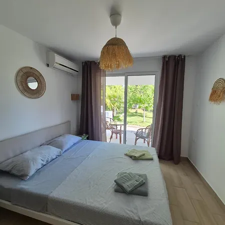 Aspri Nea Kallikrateia