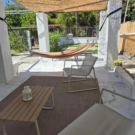 Aspri Tatil Evi Nea Kallikrateia