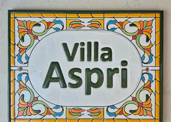 Aspri Hébergement de vacances *